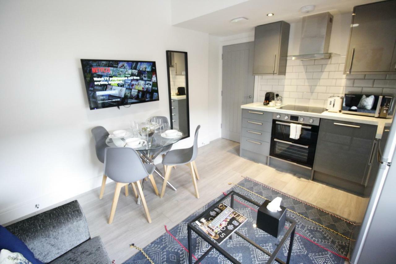 Willow Serviced Apartments - 22 Cardiff Dış mekan fotoğraf